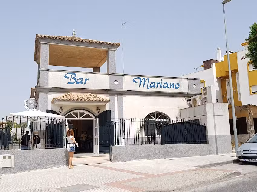 Bar Mariano