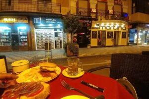 Bar Martina Caf&eacute; Victoria