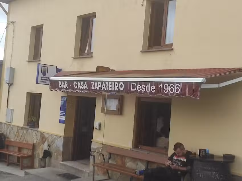 Bar Martinez