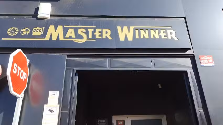 Bar Master winer