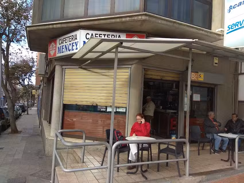 Bar mencey