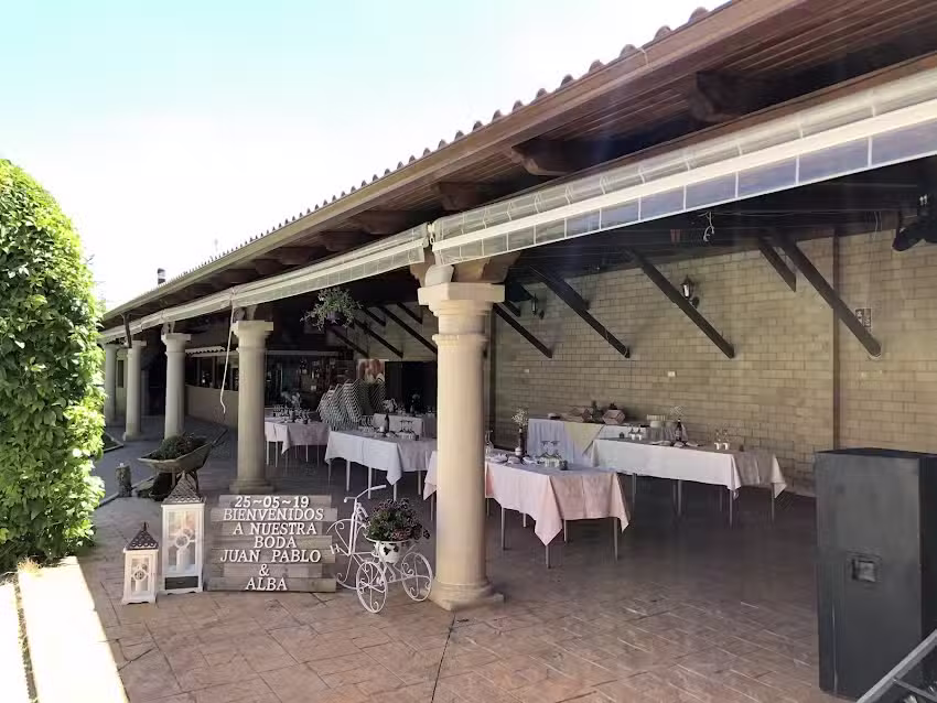 Bar Merendero Slogan