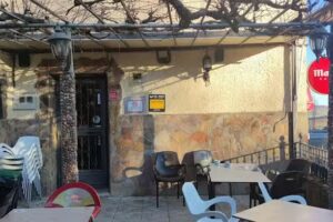 BAR MES&Oacute;N CASA JUAN Gastrobar.