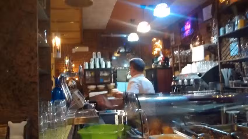 Bar Mes&oacute;n Envero