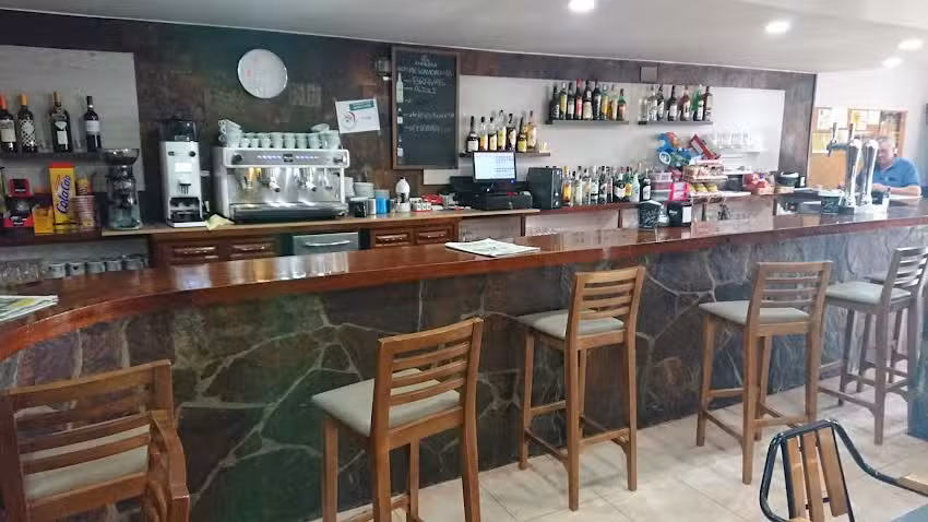 Bar Meson Xoven
