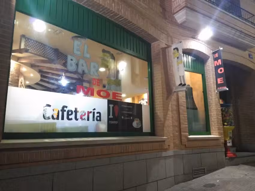 Bar Moe
