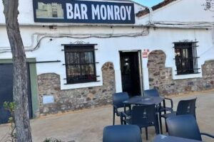Bar MONROY