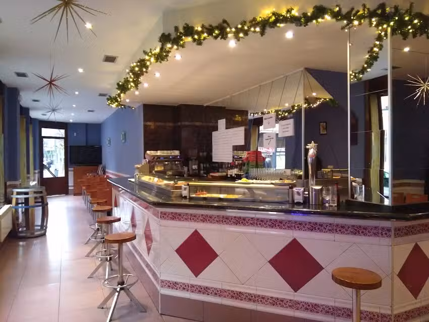 Bar Moreno