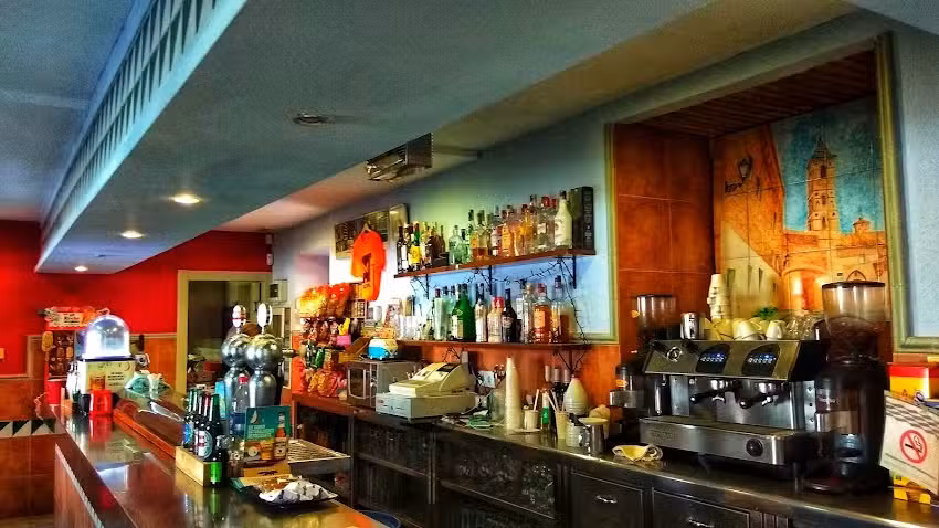 Bar Mozota