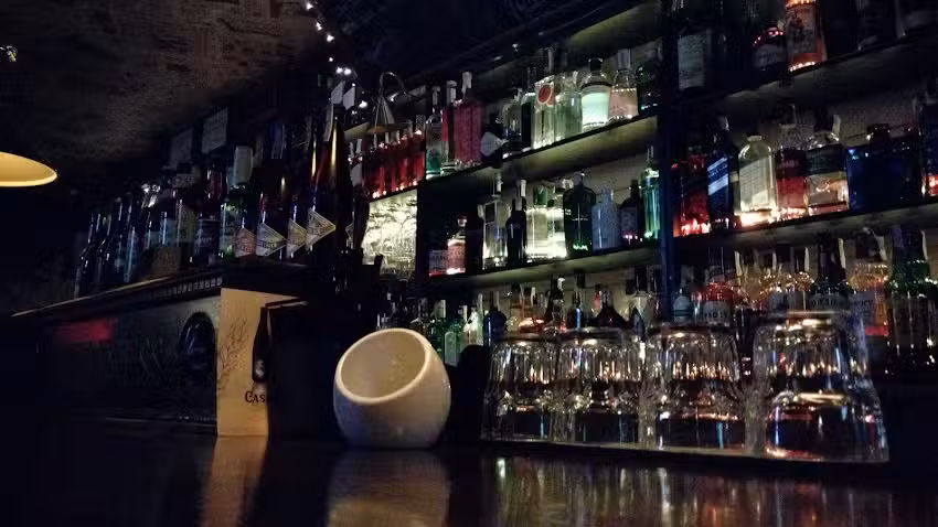 Bar Mulligan&rsquo;s