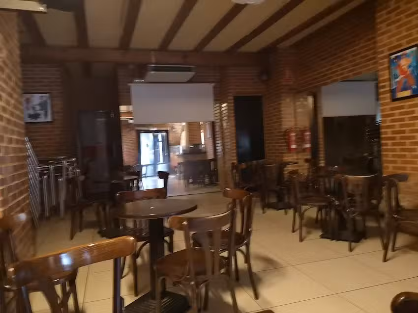 Bar Mutis