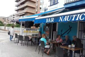 Bar N&aacute;utico