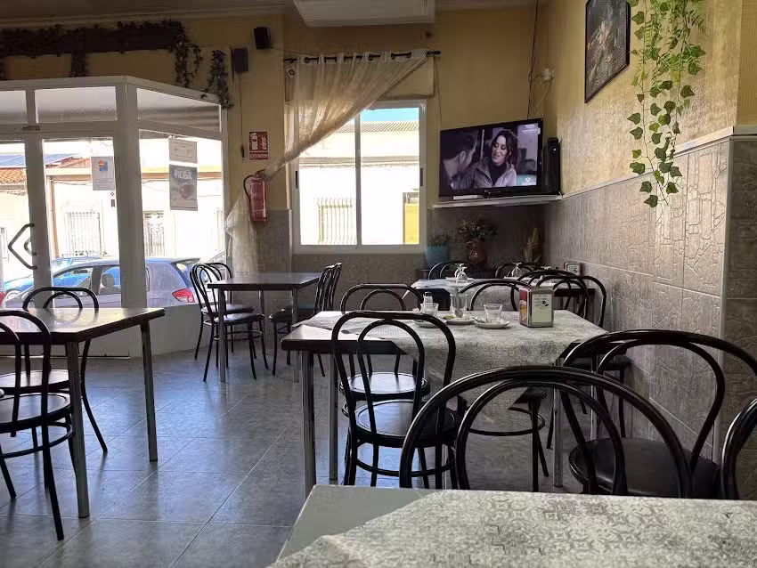 Bar Navarros I (Amparo)