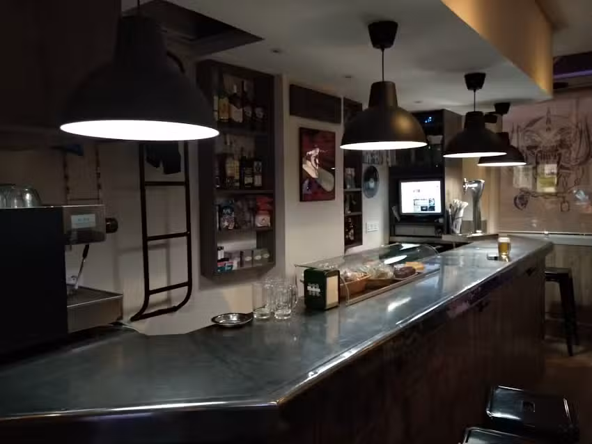 Bar Neon