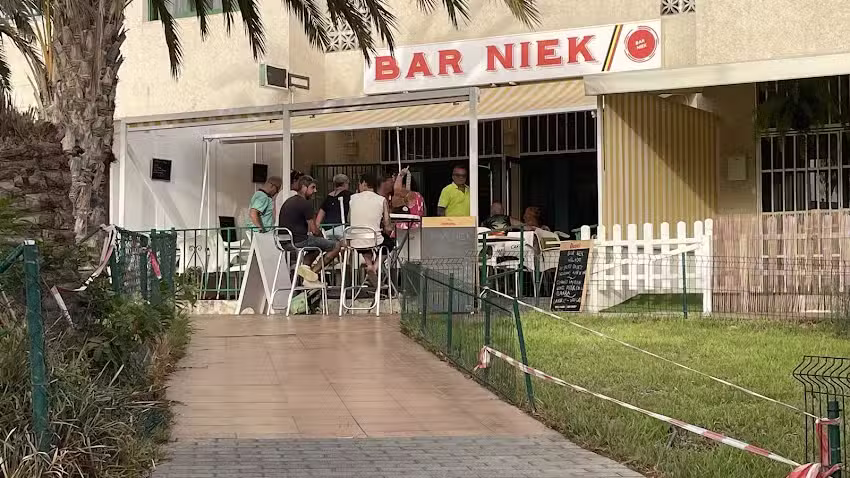 Bar Niek