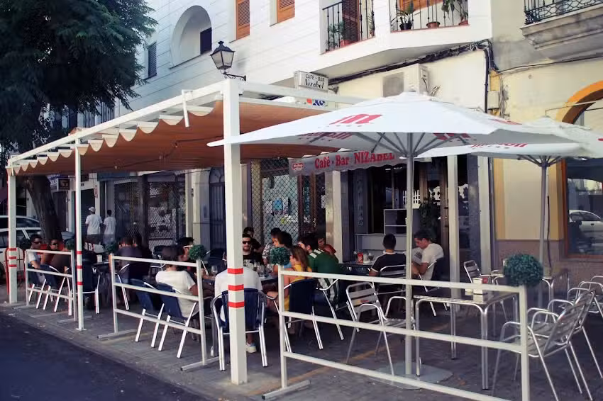 BAR NIZABEL (Sal&oacute;n Recreativo)