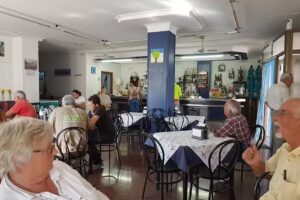 BAR NOU CATAL&Agrave;