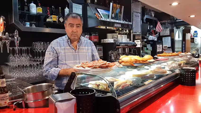 Bar Nove