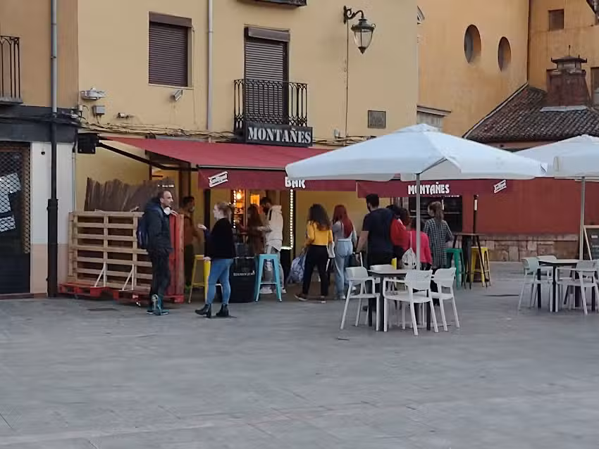 Bar Nuevo Monta&ntilde;es