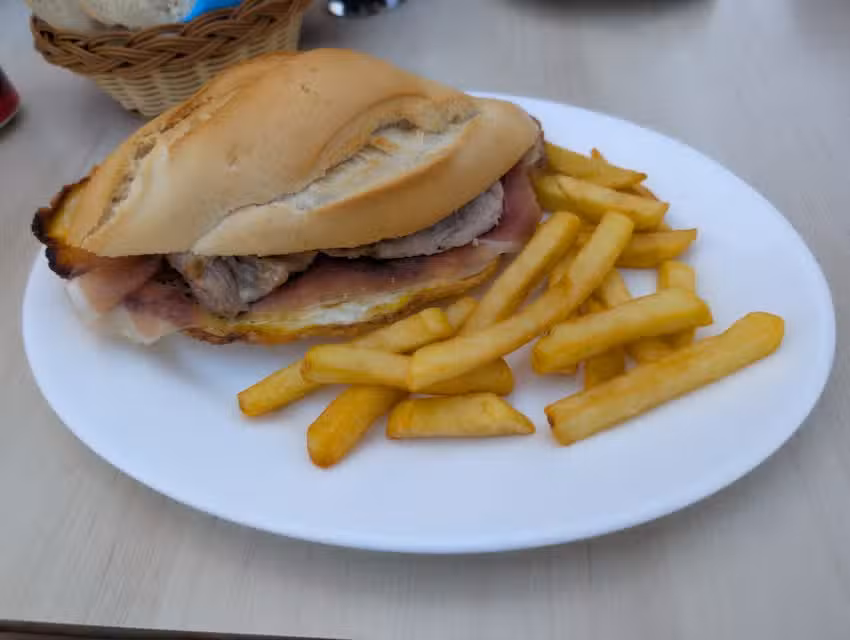 BAR NUEVO PARRA