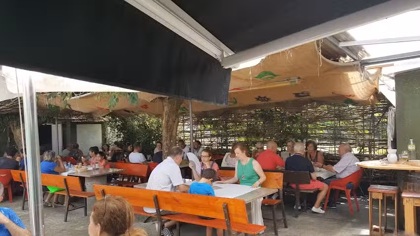Bar O Rinc&oacute;n do Bucanero