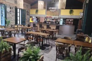 Bar &ndash; Oficina de Turisme L&rsquo;Estaci&oacute;