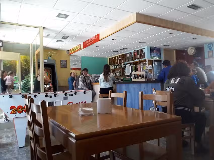 Bar Os Carballi&ntilde;os