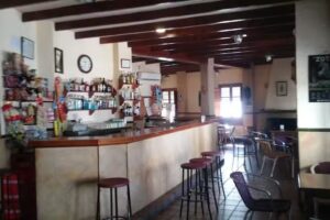 Bar Pajaritos (Hermanos Ramírez Esteban)