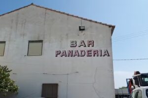 BAR PANADER&Iacute;A Larregola.