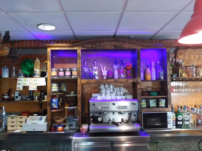 Bar Papis (Club social Jardin de Serracines)