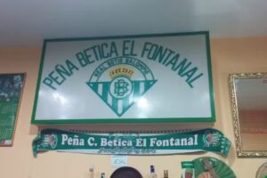 Bar Pe&ntilde;a Cultural B&eacute;tica El Fontanal