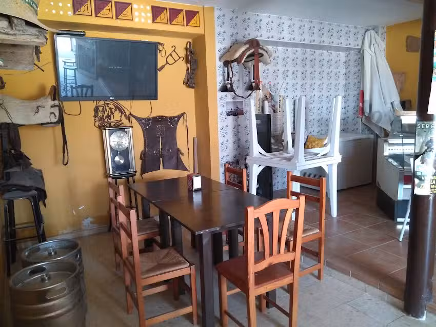 Bar Pe&ntilde;a Rociera Amigos Del Caballo