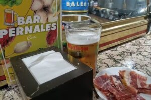 Bar Pernales