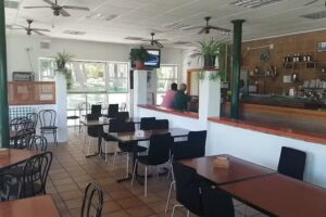 Bar Piscina Alfarnate