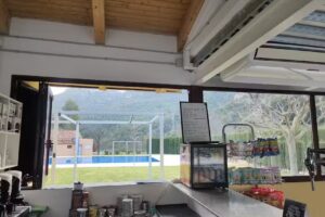 Bar piscina &laquo;Ca la llu&iuml;sa&raquo;