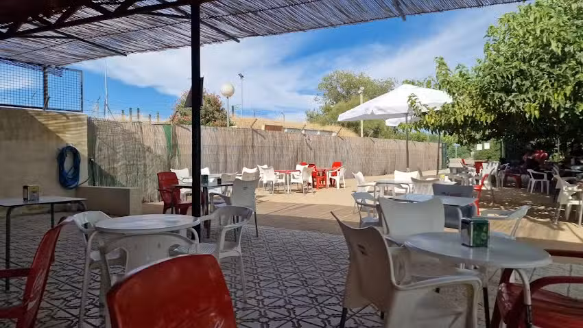 Bar Piscina Caleruela