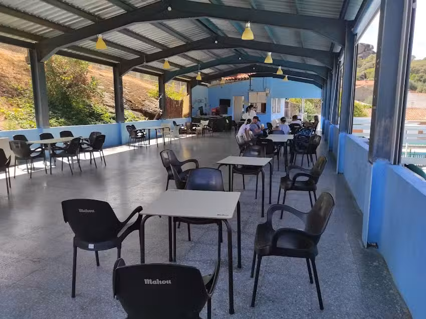 BAR PISCINA HINOJOSA