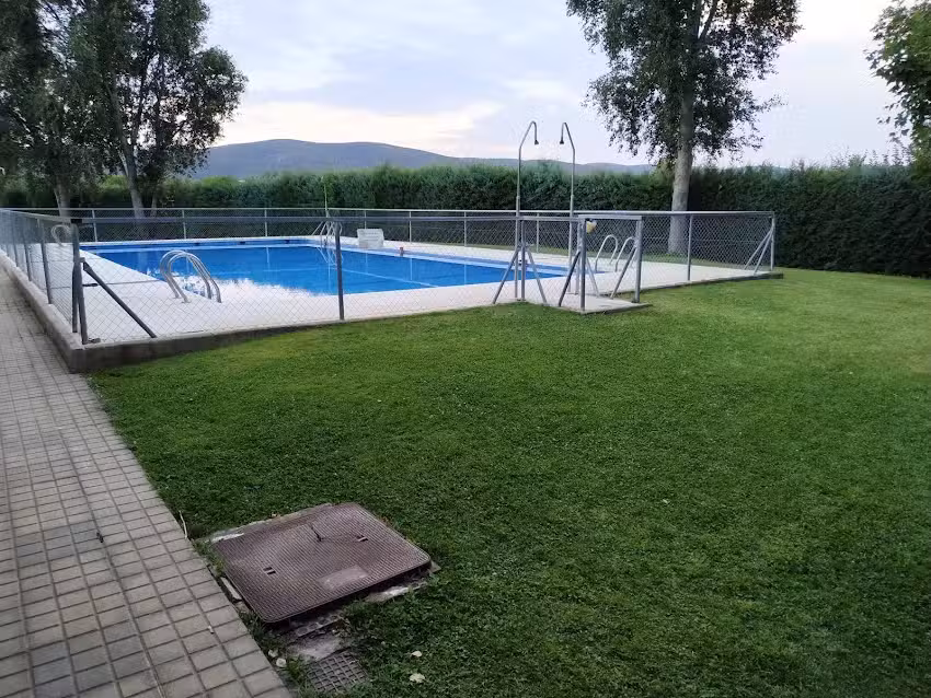 Bar piscina los quiles