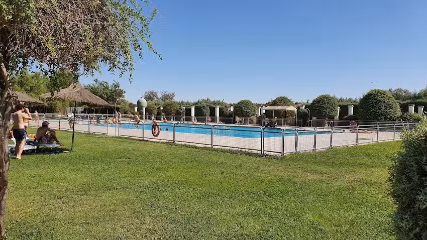 Bar Piscina Municipal,Esparragosa de La Serena.