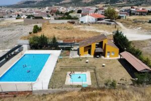 Bar/Piscina Municipal Tinajas