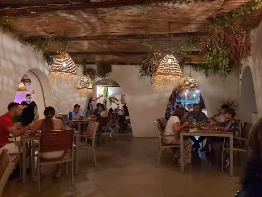 Bar Piscina Roche