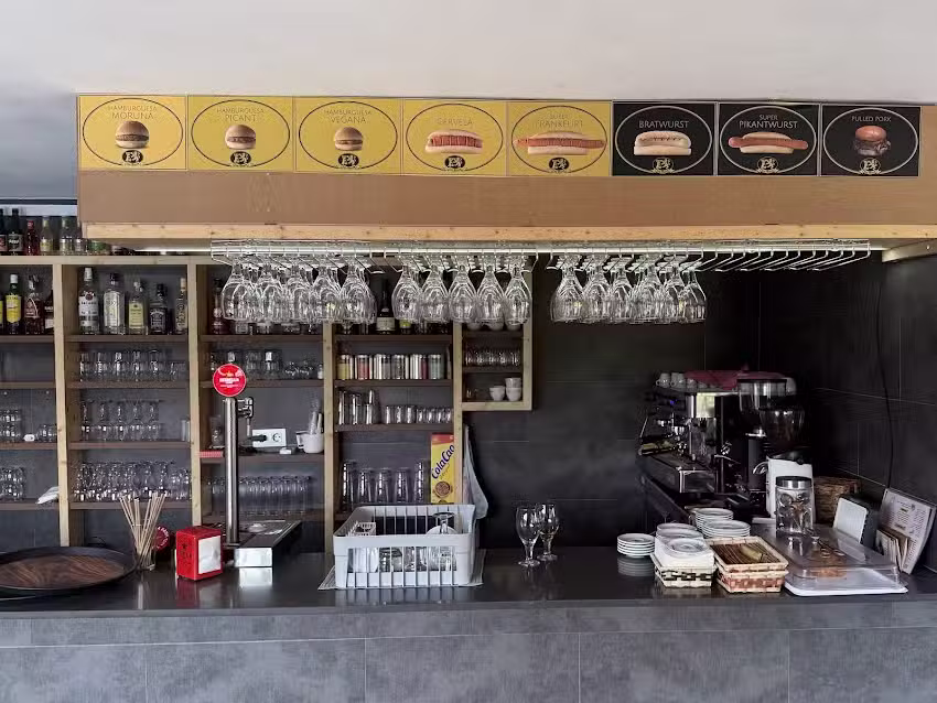 Bar Piscina Vallbona