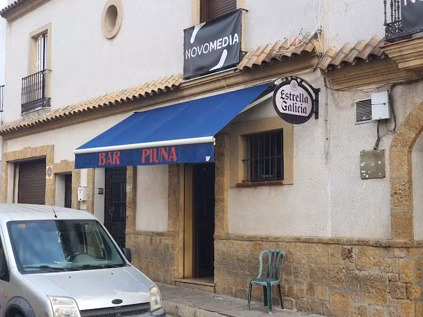 Bar Piuna