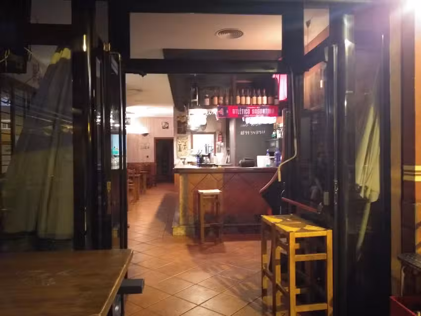 Bar Plaza