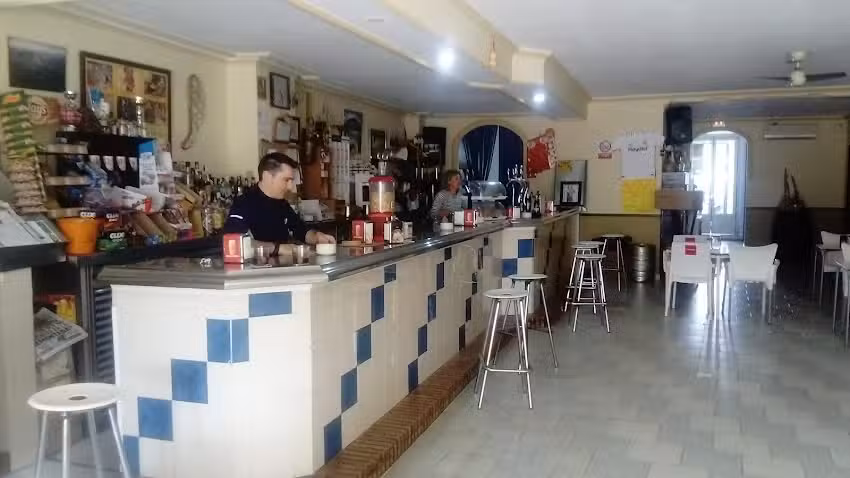 Bar Plaza