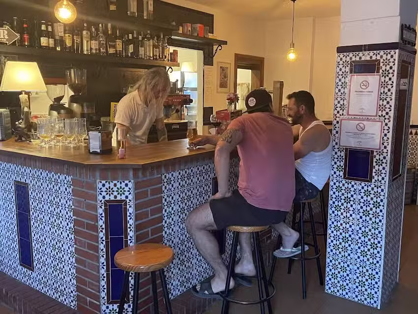 Bar Plaza