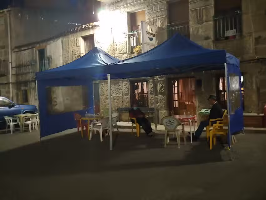 Bar Plaza