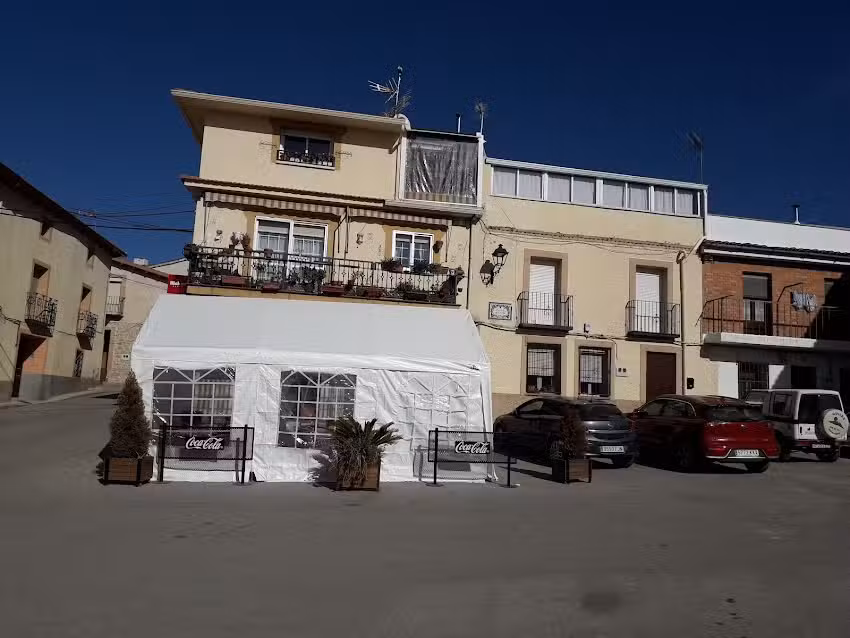 Bar Plaza