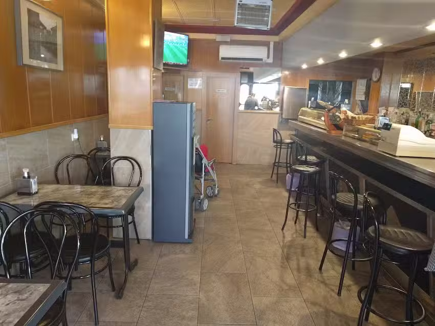 Bar Plaza Cafe, desde 1974