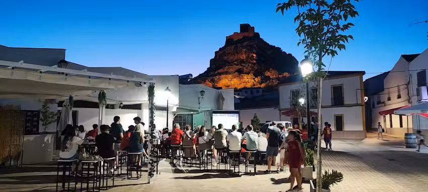 Bar Plaza Joven
